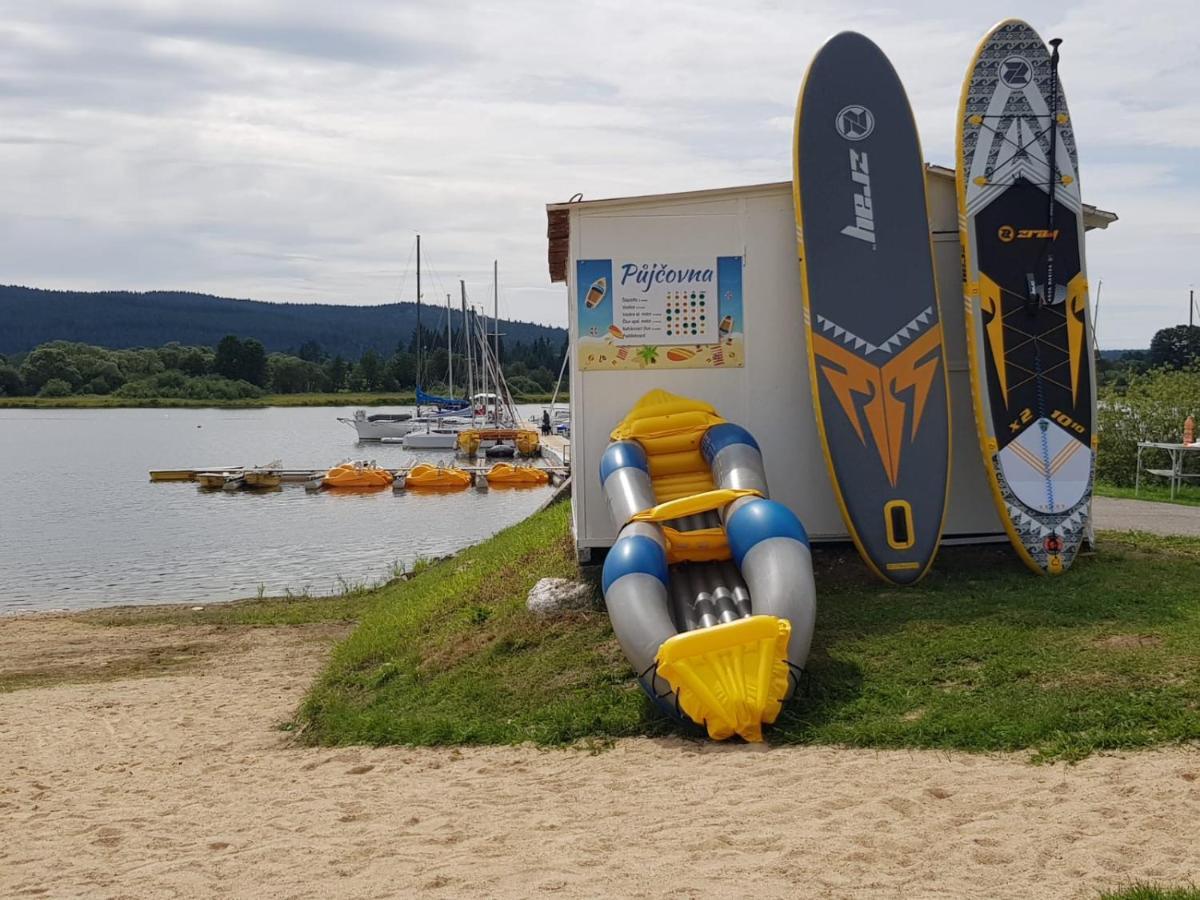 Hotel Fontána Lipno Černá v Pošumaví Exterior foto